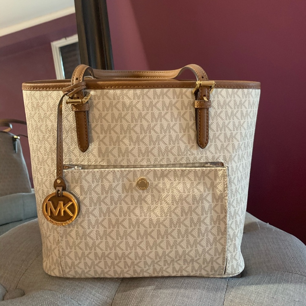 NWOT Michael Kors Medium Tote Bag